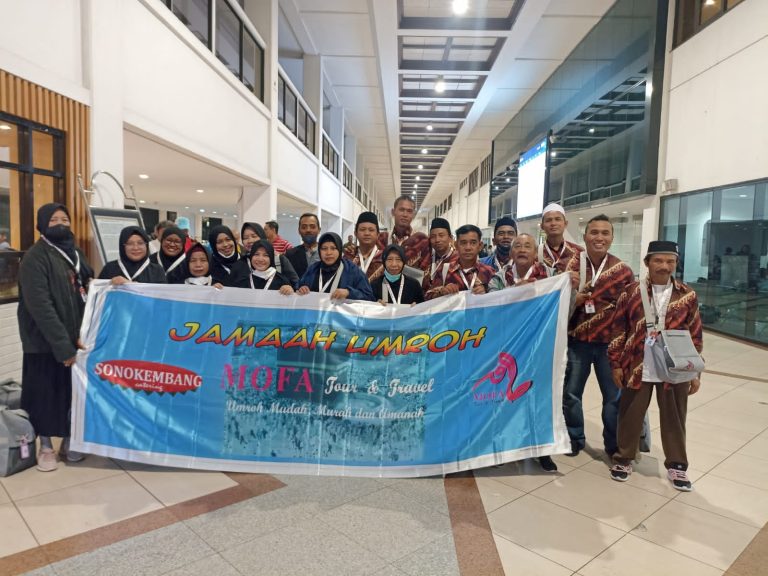 Jamaah umroh Catering Sonokembang Surabaya